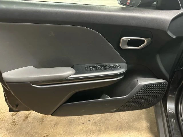 2025 Kia K4 - Image 14 of 15