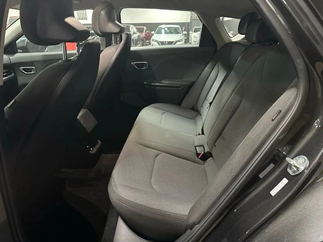 2025 Kia K4 - Image 13 of 15