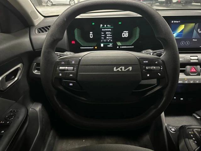 2025 Kia K4 - Image 10 of 15