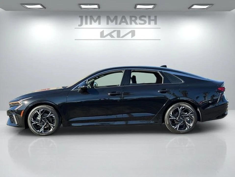 2025 Kia Optima/K5 - Image 2 of 10