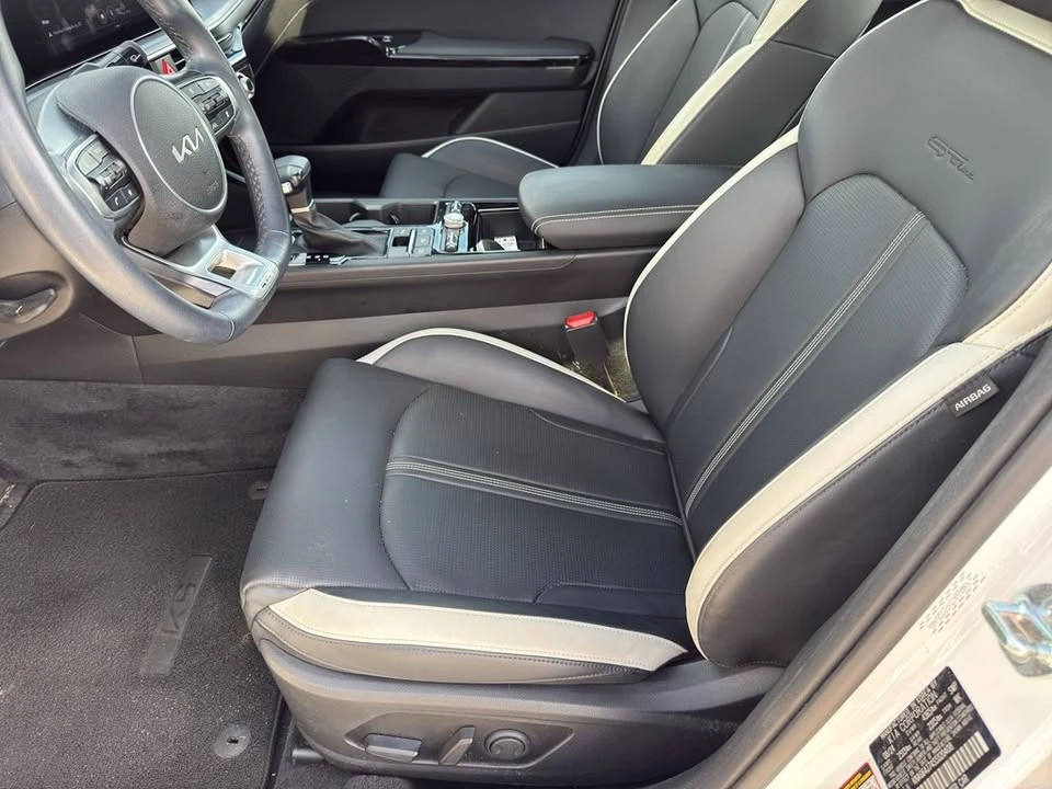 2025 Kia Optima/K5 - Image 10 of 10