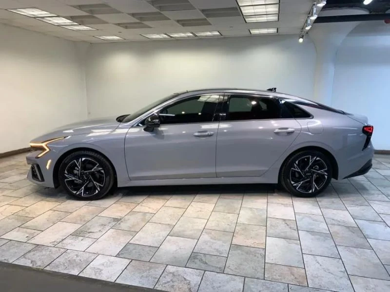 2025 Kia Optima/K5 - Image 4 of 12