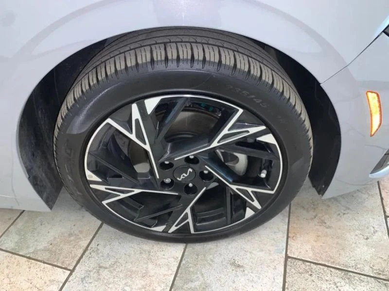 2025 Kia Optima/K5 - Image 9 of 12
