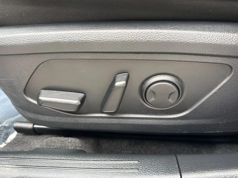 2025 Kia Optima/K5 - Image 10 of 12