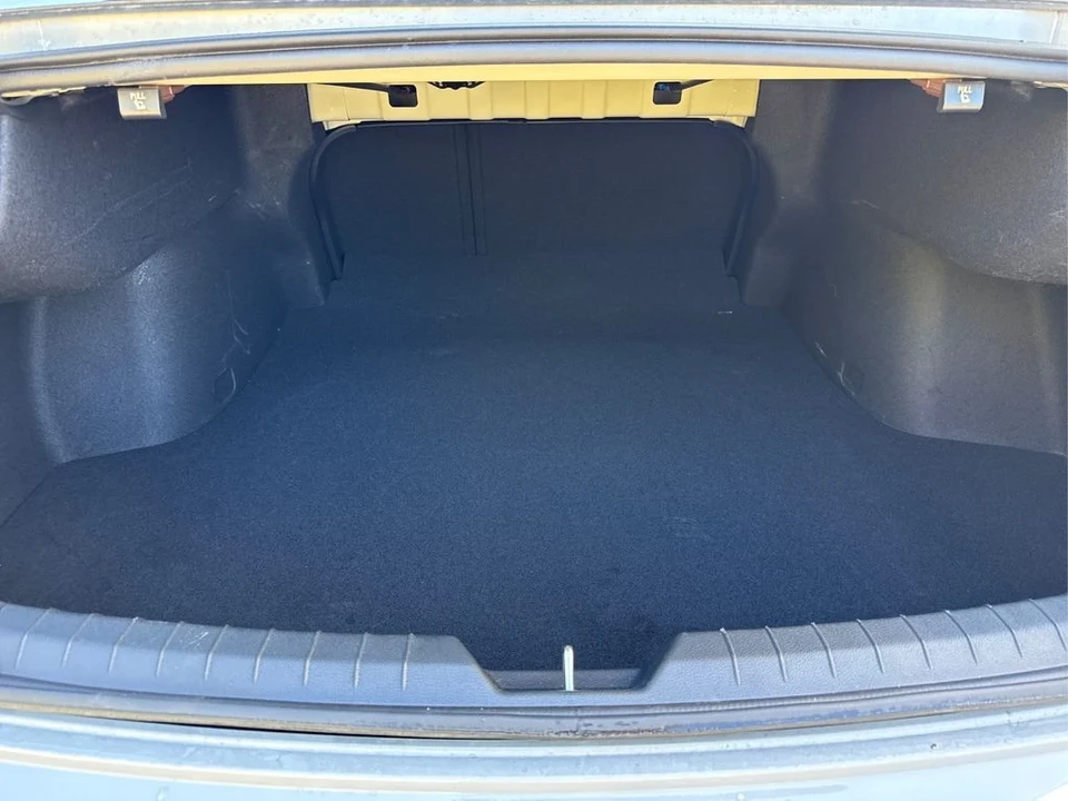 2025 Kia Optima/K5 - Image 11 of 12