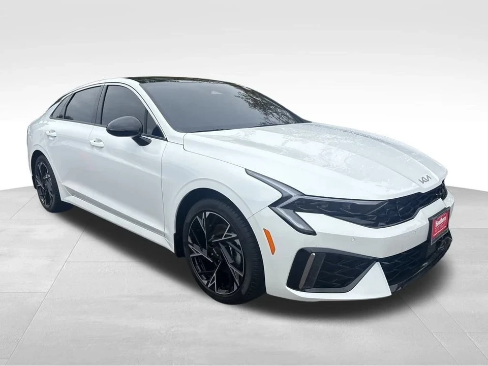 2025 Kia Optima/K5 - Image 10 of 12
