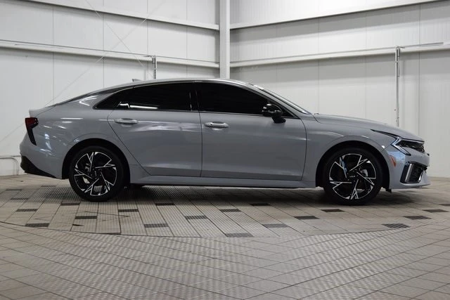 2025 Kia Optima/K5 - Image 9 of 12