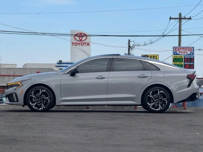 2025 Kia Optima/K5 - Image 8 of 12