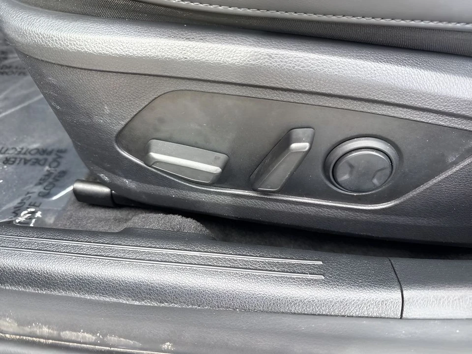 2025 Kia Optima/K5 - Image 10 of 12