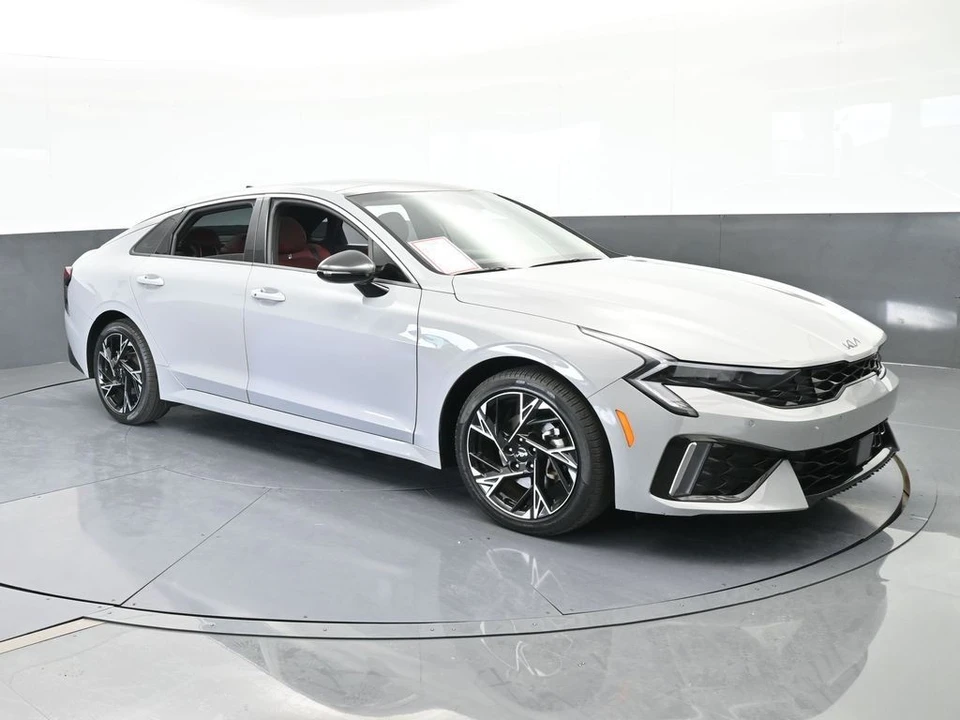 2025 Kia Optima/K5 - Image 8 of 12