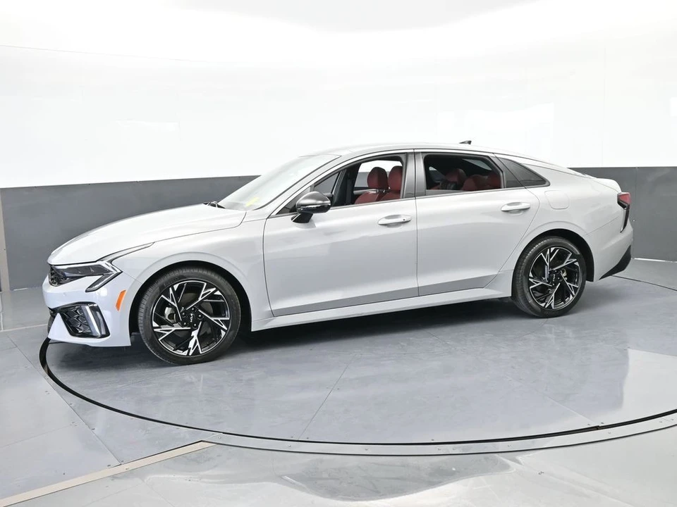 2025 Kia Optima/K5 - Image 2 of 12