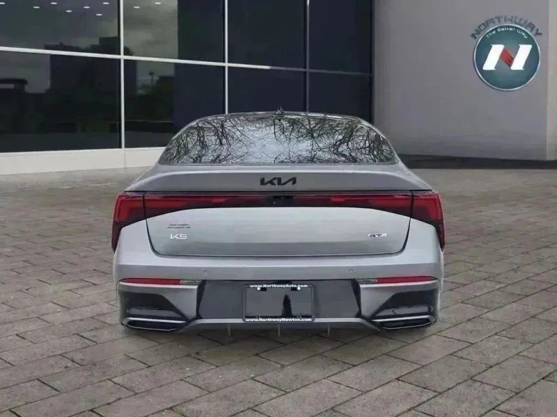 2025 Kia Optima/K5 - Image 4 of 12