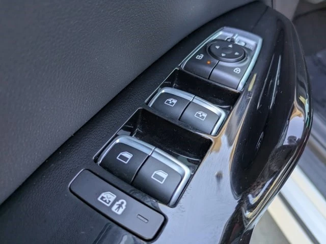 2025 Kia Optima/K5 - Image 20 of 21