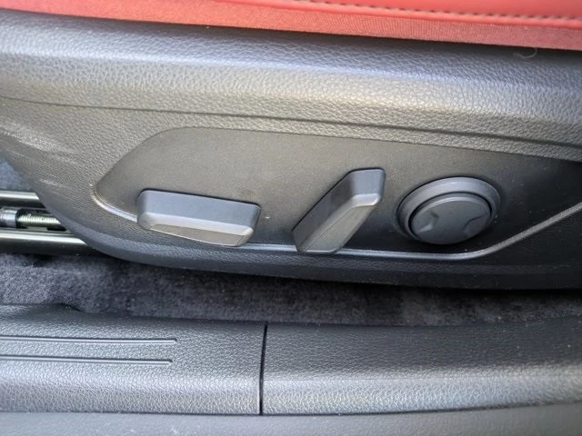 2025 Kia Optima/K5 - Image 18 of 21