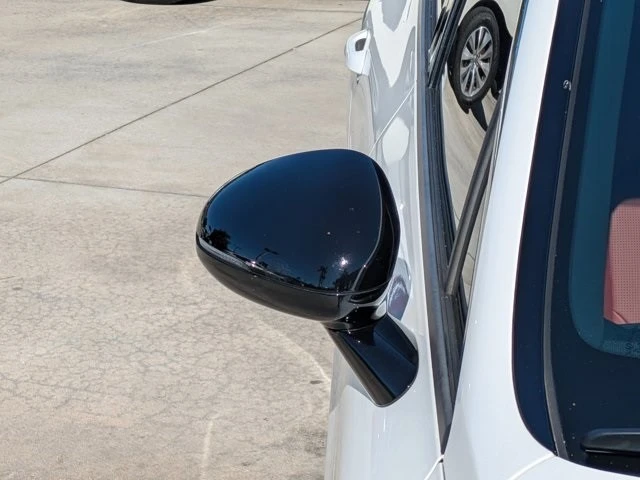 2025 Kia Optima/K5 - Image 8 of 21