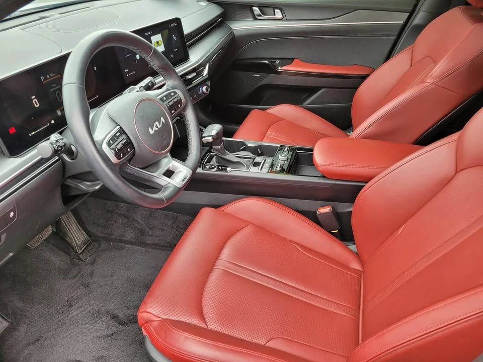 2025 Kia Optima/K5 - Image 8 of 10