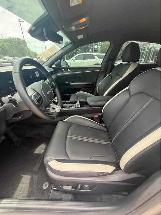 2025 Kia Optima/K5 - Image 10 of 20