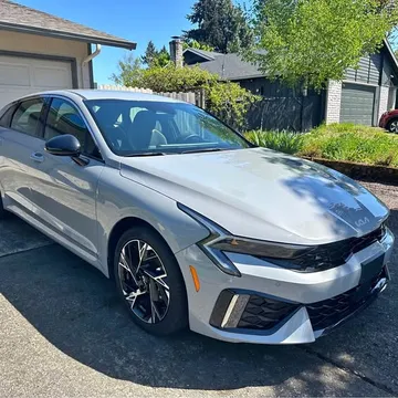 2025 Kia K5 GT-Line Sedan 4D