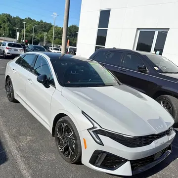 2025 Kia K5 GT-Line