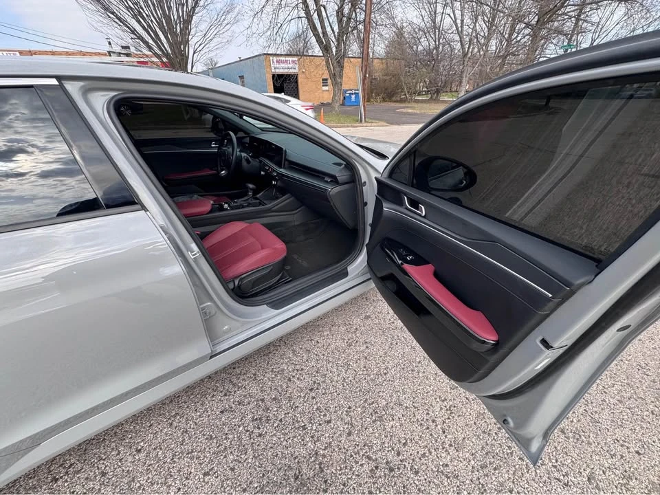 2025 Kia Optima/K5 - Image 11 of 17
