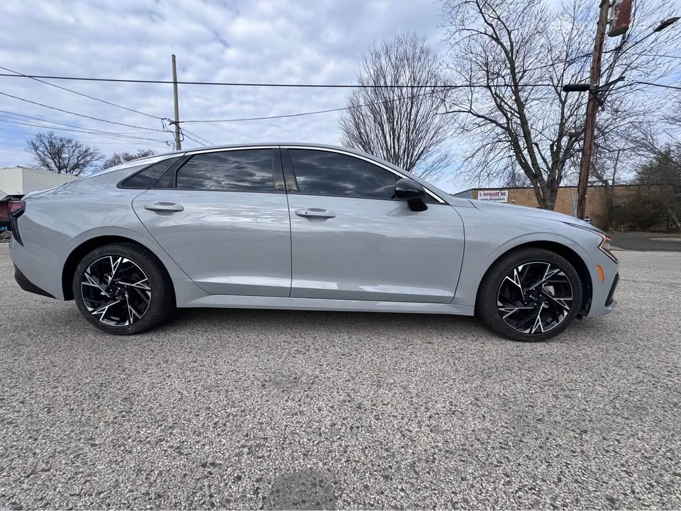 2025 Kia Optima/K5 - Image 4 of 17