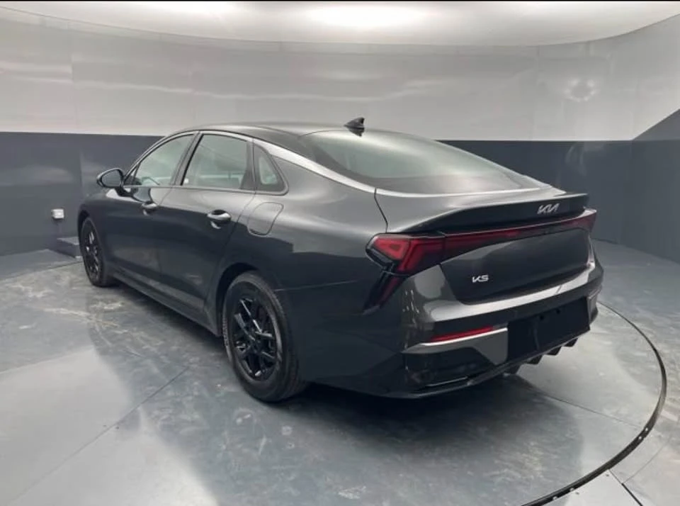 2025 Kia Optima/K5 - Image 4 of 14
