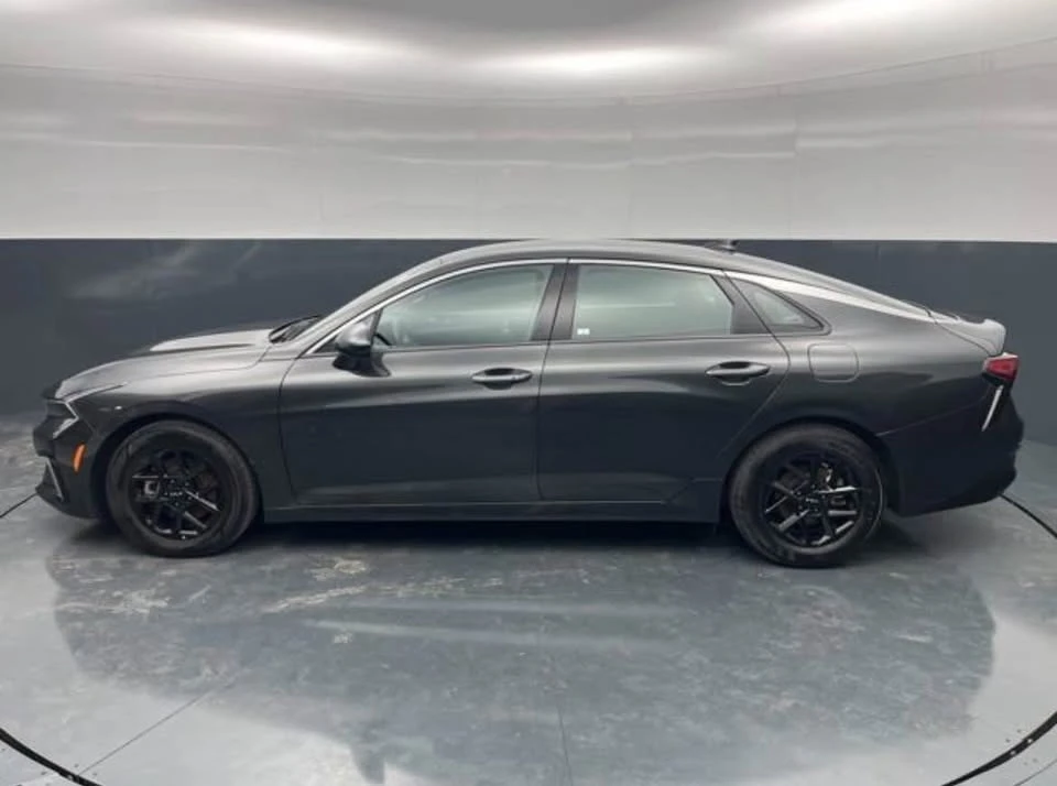 2025 Kia Optima/K5 - Image 3 of 14