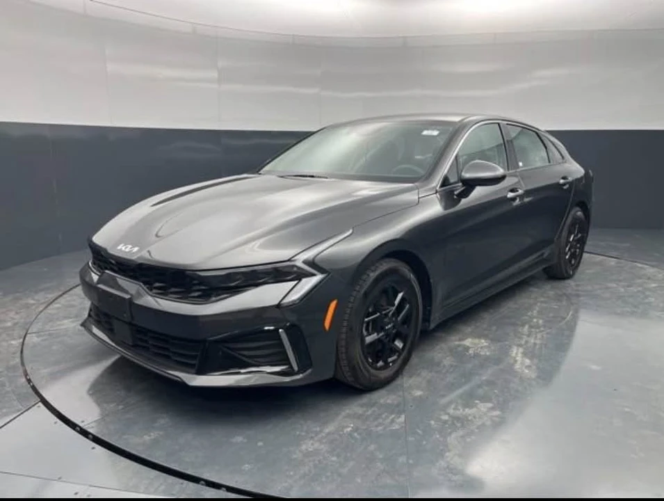 2025 Kia Optima/K5 - Image 2 of 14