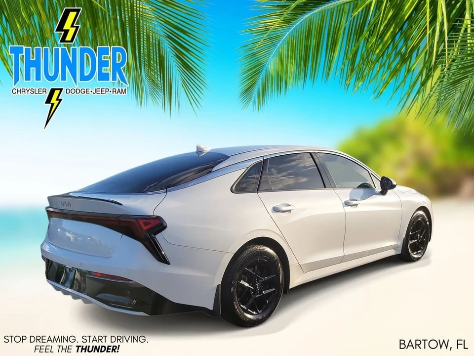 2025 Kia Optima/K5 - Image 4 of 12