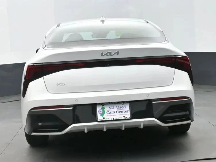 2025 Kia Optima/K5 - Image 8 of 12