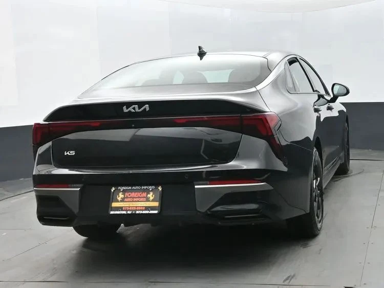 2025 Kia Optima/K5 - Image 8 of 12