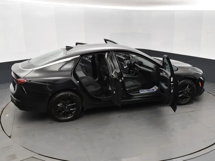 2025 Kia Optima/K5 - Image 6 of 12