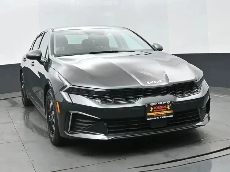 2025 Kia Optima/K5 - Image 2 of 12