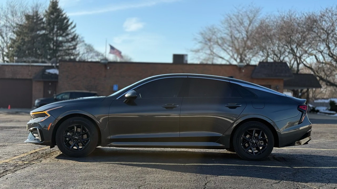 2025 Kia Optima/K5 - Image 4 of 21