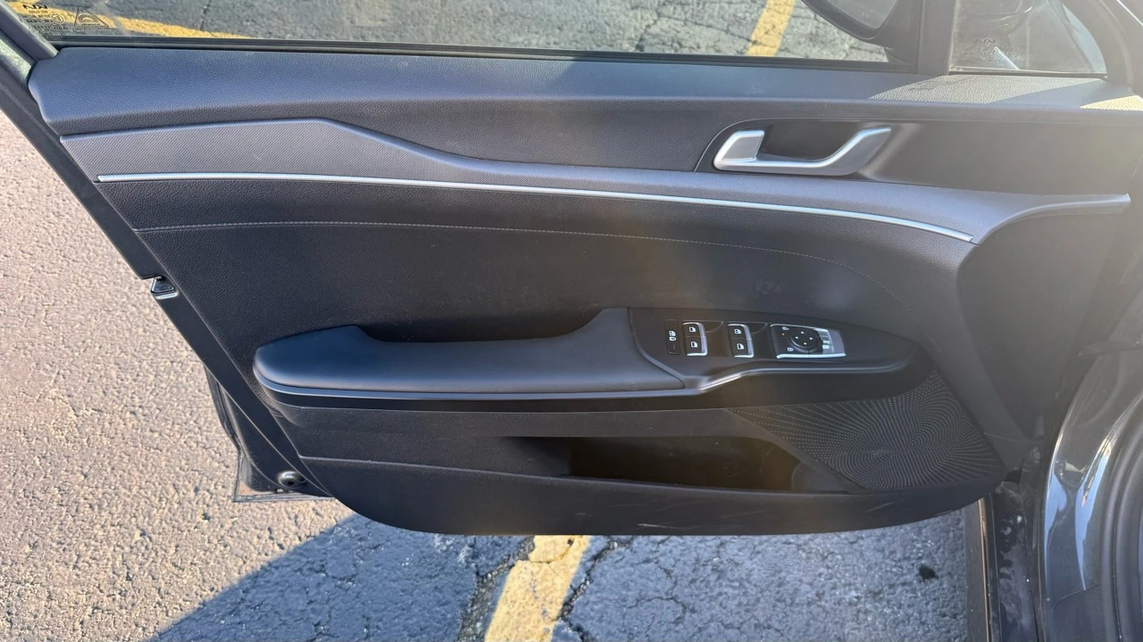 2025 Kia Optima/K5 - Image 21 of 21