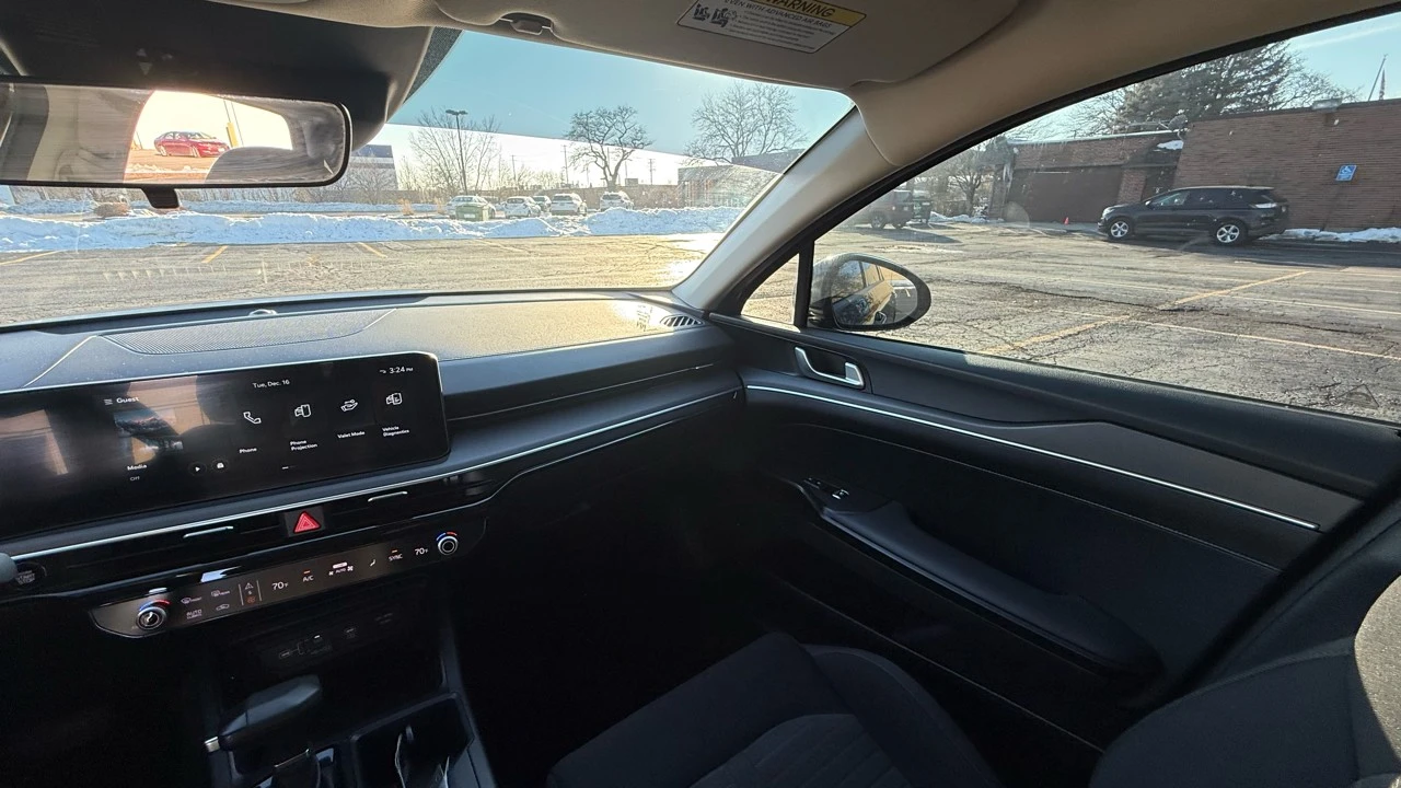 2025 Kia Optima/K5 - Image 19 of 21