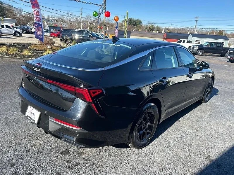 2025 Kia Optima/K5 - Image 3 of 12
