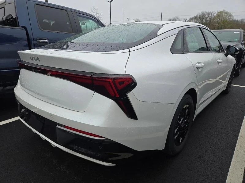 2025 Kia Optima/K5 - Image 4 of 4