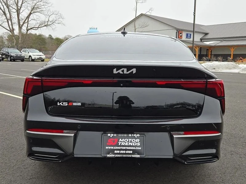 2025 Kia Optima/K5 - Image 5 of 12