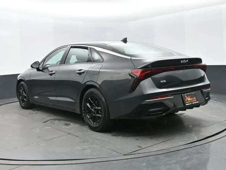 2025 Kia Optima/K5 - Image 9 of 12