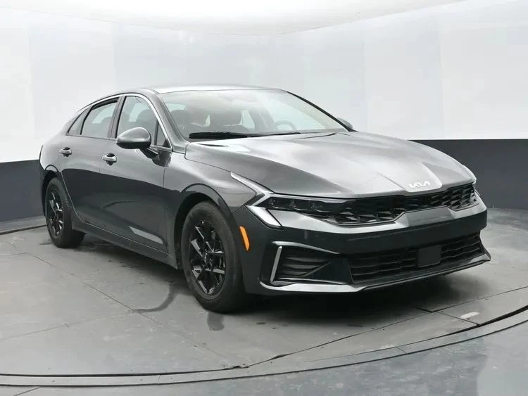 2025 Kia Optima/K5 - Image 2 of 12