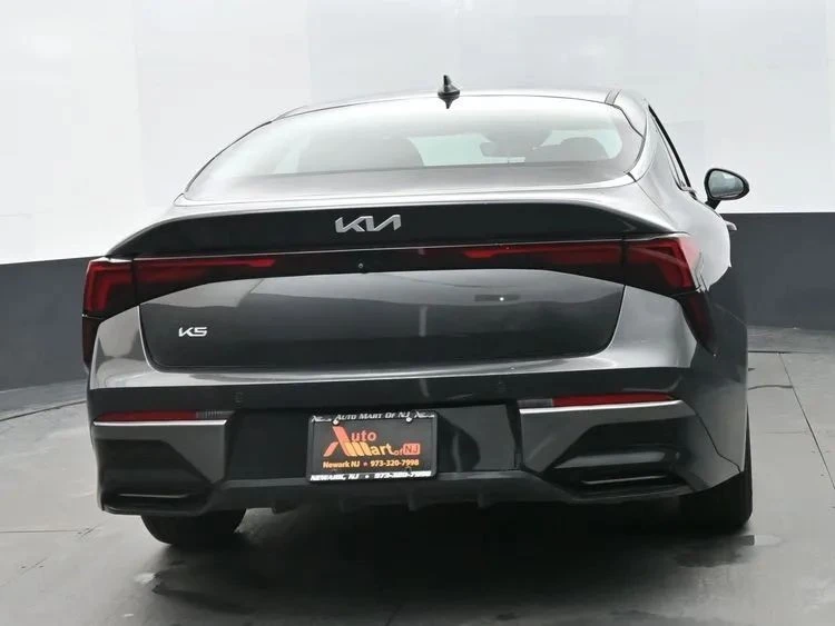 2025 Kia Optima/K5 - Image 8 of 12