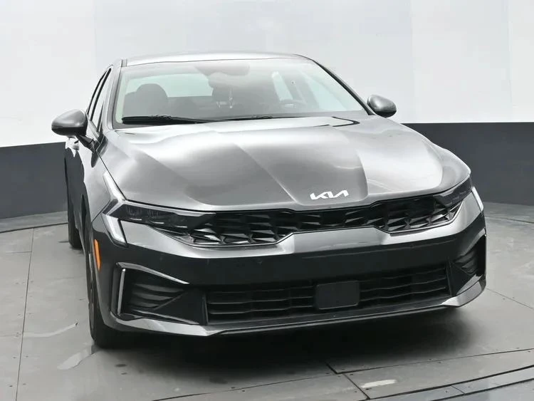 2025 Kia Optima/K5 - Image 3 of 12