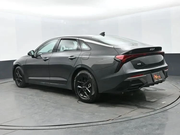 2025 Kia Optima/K5 - Image 9 of 12