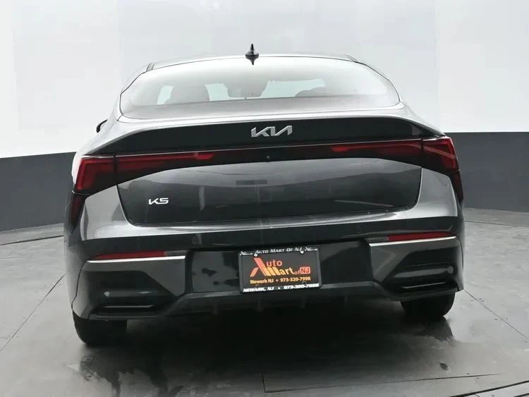 2025 Kia Optima/K5 - Image 8 of 12