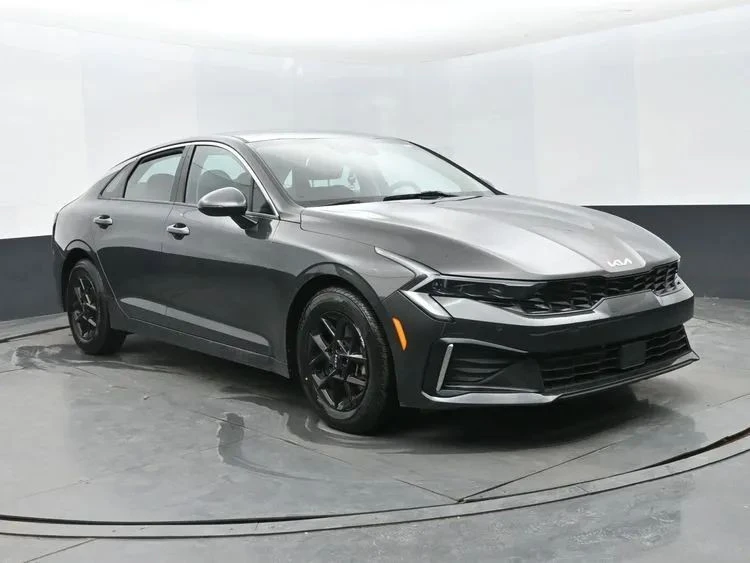 2025 Kia Optima/K5 - Image 2 of 12