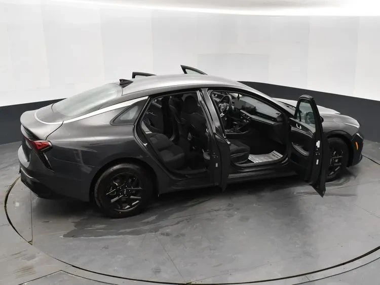 2025 Kia Optima/K5 - Image 6 of 12