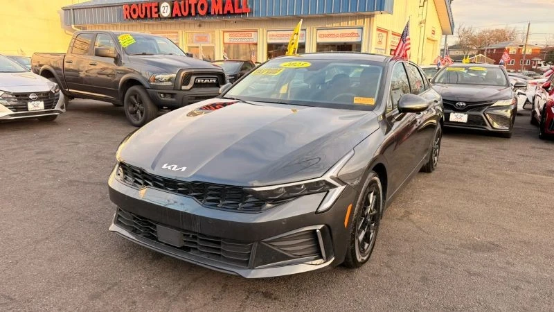 2025 Kia Optima/K5 - Image 4 of 12