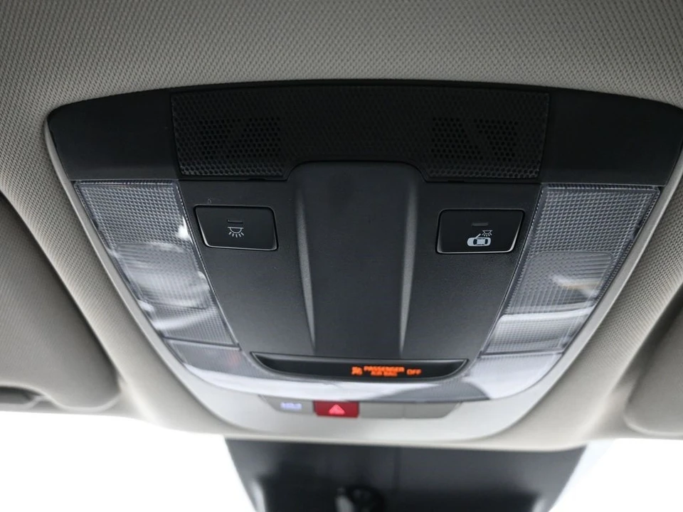 2025 Kia Optima/K5 - Image 17 of 21