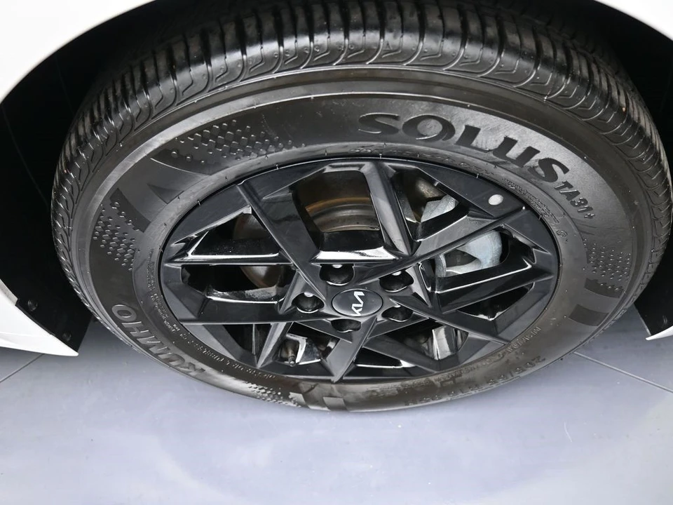 2025 Kia Optima/K5 - Image 13 of 21